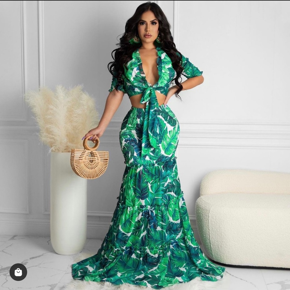 Take My Breath Again Skirt Set